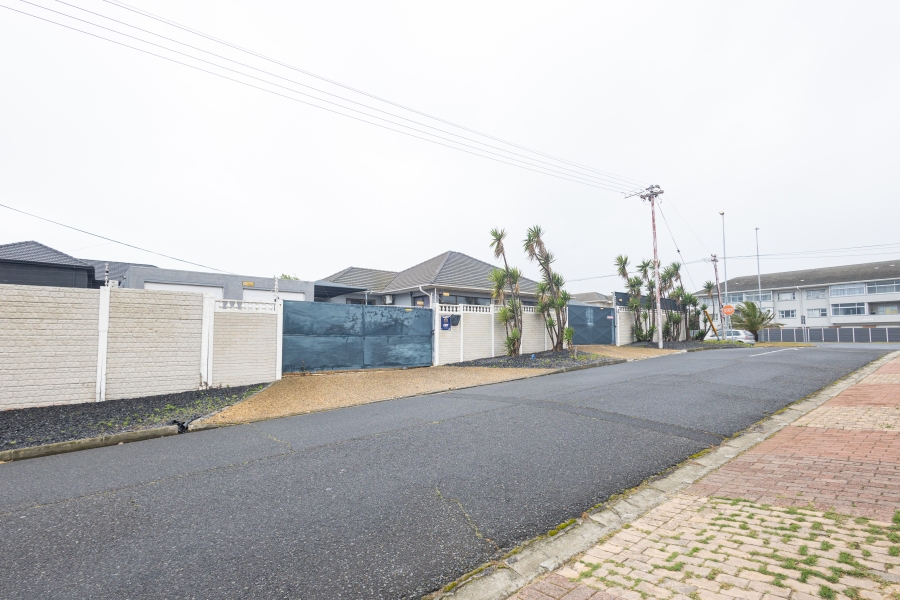 3 Bedroom Property for Sale in Milnerton Central Western Cape